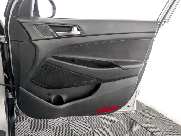 Hyundai Tucson III Рестайлинг с пробегом 2019 года, цена 1 880 000 рублей, 172367 км, внедорожник, Автокод Объявления