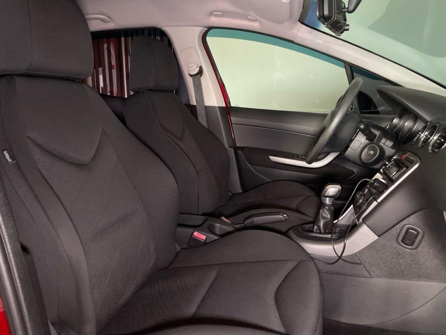 Peugeot 308 I Тверь  - изображение 8