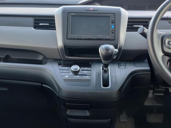 Honda Freed II с пробегом 2016 года, цена 1 545 000 рублей, 68237 км, компактвэн, Автокод Объявления
