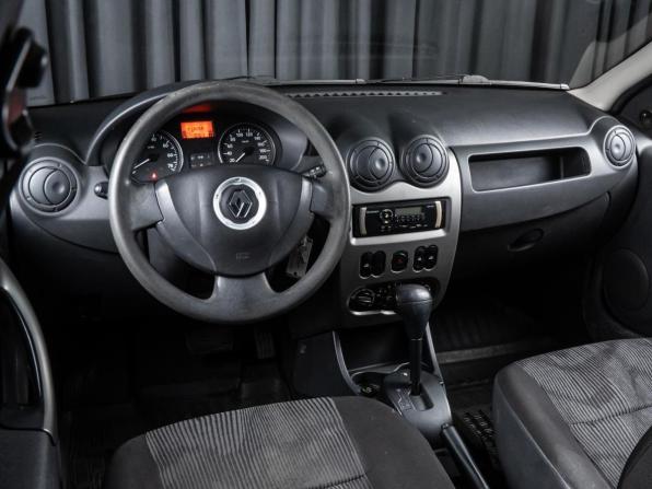 Renault Logan I Рестайлинг с пробегом 2015 года, цена 550 000 рублей, 213268 км, седан, Автокод Объявления
