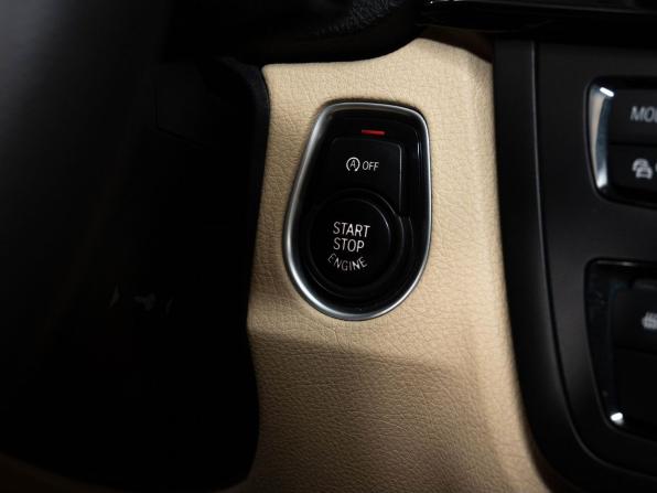 BMW 3 серии VI (F3x) с пробегом 2015 года, цена 1 447 000 рублей, 205605 км, седан, Автокод Объявления