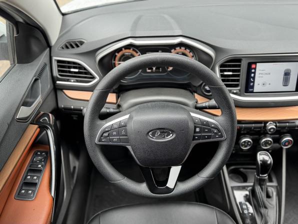 Lada (ВАЗ) Vesta I Рестайлинг (NG) с пробегом 2024 года, цена 1 260 000 рублей, 38000 км, универсал, Автокод Объявления