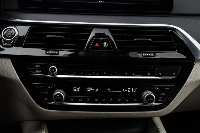 BMW 5 серии VII (G30/G31/G38) Рестайлинг с пробегом 2020 года, цена 5 700 000 рублей, 105035 км, седан, Автокод Объявления