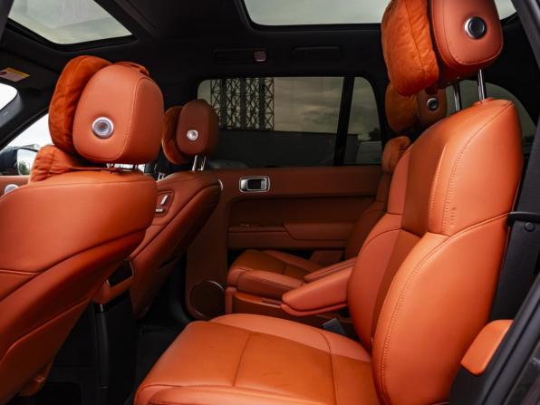 Li Auto (Lixiang) L9 I Рестайлинг с пробегом 2024 года, цена 7 198 000 рублей, 42000 км, внедорожник, Автокод Объявления