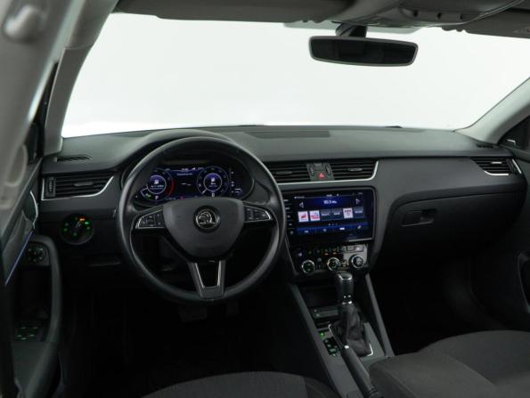 Skoda Octavia III (A7) Рестайлинг с пробегом 2019 года, цена 2 475 000 рублей, 84447 км, лифтбек, Автокод Объявления