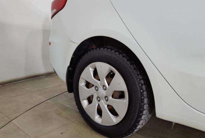 Kia Rio III Рестайлинг с пробегом 2015 года, цена 1 050 000 рублей, 166000 км, седан, Автокод Объявления