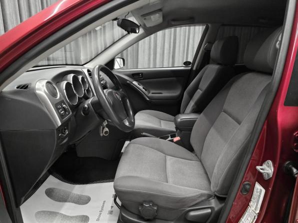 Pontiac Vibe I с пробегом 2003 года, цена 649 000 рублей, 226539 км, хэтчбек, Автокод Объявления