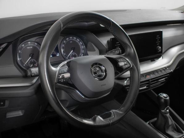 Skoda Octavia IV (A8) с пробегом 2021 года, цена 1 970 000 рублей, 100500 км, лифтбек, Автокод Объявления