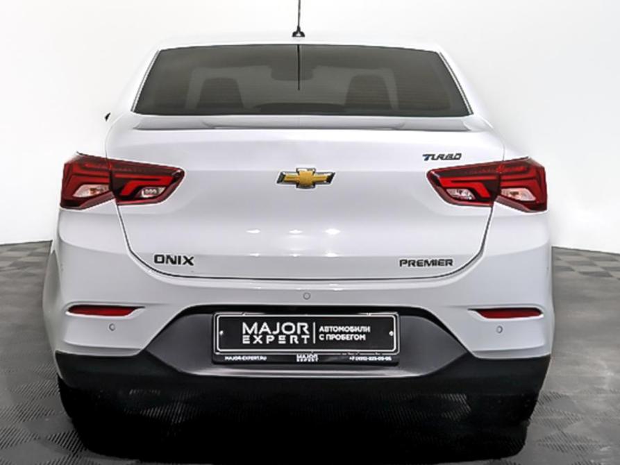 Chevrolet Onix II Москва  - изображение 6
