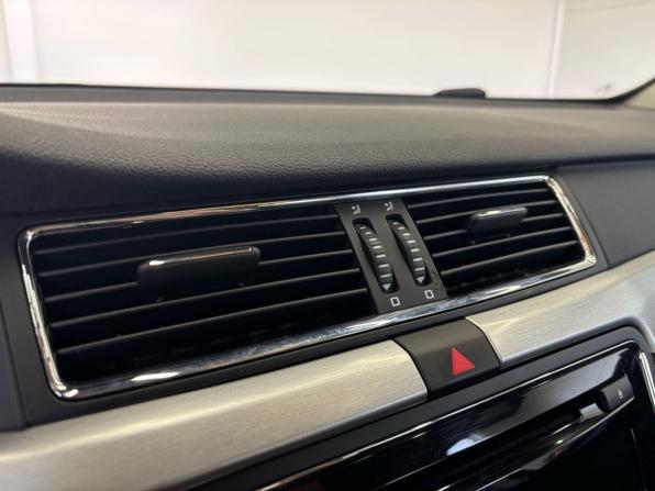 Skoda Superb II Рестайлинг с пробегом 2014 года, цена 1 599 000 рублей, 134000 км, лифтбек, Автокод Объявления