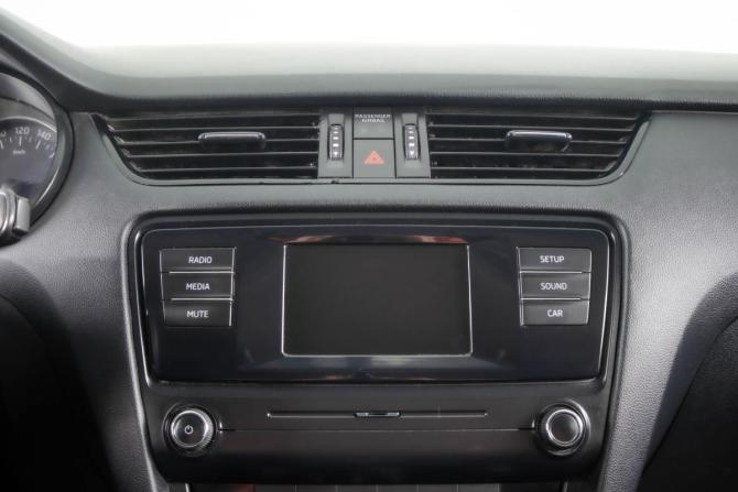Skoda Octavia III (A7) с пробегом 2015 года, цена 749 000 рублей, 170000 км, лифтбек, Автокод Объявления