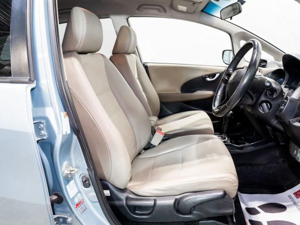 Honda Fit Shuttle I с пробегом 2012 года, цена 930 000 рублей, 202000 км, универсал, Автокод Объявления