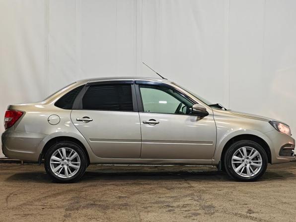 Lada (ВАЗ) Granta I Рестайлинг с пробегом 2022 года, цена 699 000 рублей, 132583 км, седан, Автокод Объявления