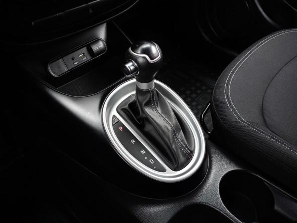 Kia Soul II Рестайлинг с пробегом 2019 года, цена 1 698 000 рублей, 75500 км, хэтчбек, Автокод Объявления