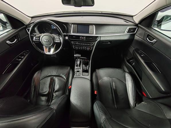 Kia Optima IV Рестайлинг с пробегом 2018 года, цена 1 699 000 рублей, 178986 км, седан, Автокод Объявления