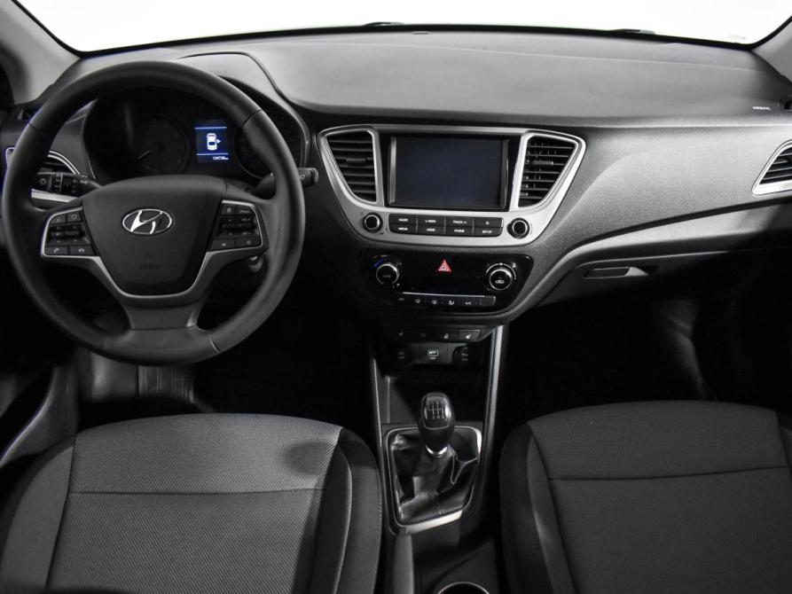 Hyundai Solaris II Санкт-Петербург  - изображение 14