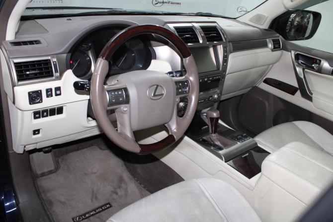 Lexus GX II Рестайлинг с пробегом 2017 года, цена 5 900 000 рублей, 54212 км, внедорожник, Автокод Объявления