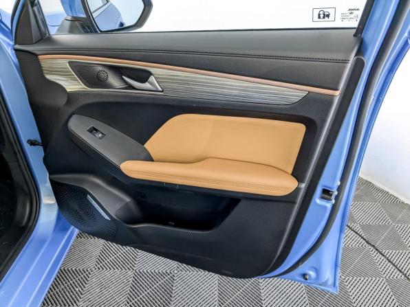 Haval Jolion I с пробегом 2022 года, цена 1 815 000 рублей, 43000 км, внедорожник, Автокод Объявления