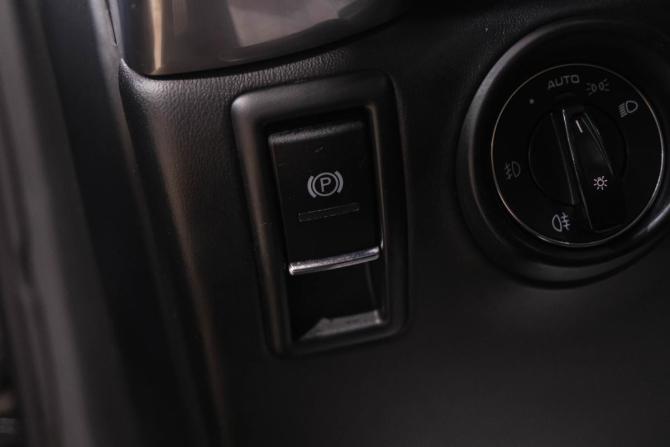 Porsche Cayenne II (958) с пробегом 2011 года, цена 2 629 000 рублей, 230000 км, внедорожник, Автокод Объявления