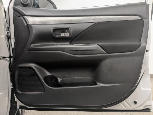 Mitsubishi Outlander III Рестайлинг 2 с пробегом 2018 года, цена 2 190 000 рублей, 51500 км, внедорожник, Автокод Объявления