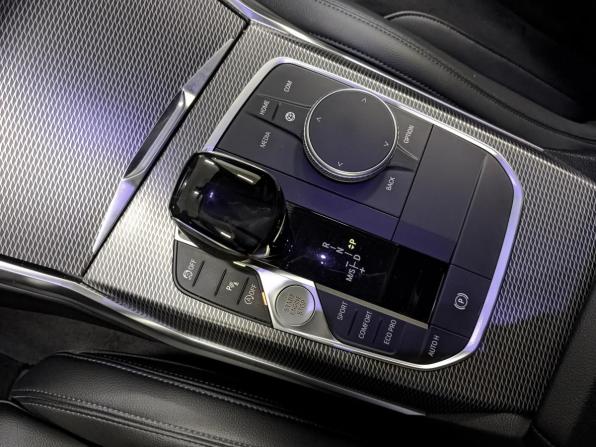 BMW 3 серии VII (G2x) с пробегом 2019 года, цена 3 175 000 рублей, 85065 км, седан, Автокод Объявления