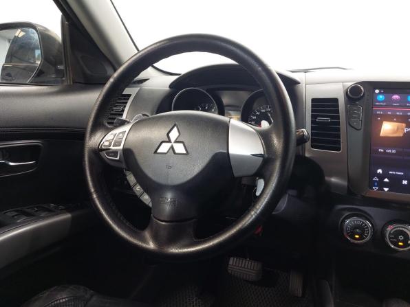 Mitsubishi Outlander II Рестайлинг с пробегом 2010 года, цена 960 000 рублей, 229000 км, внедорожник, Автокод Объявления