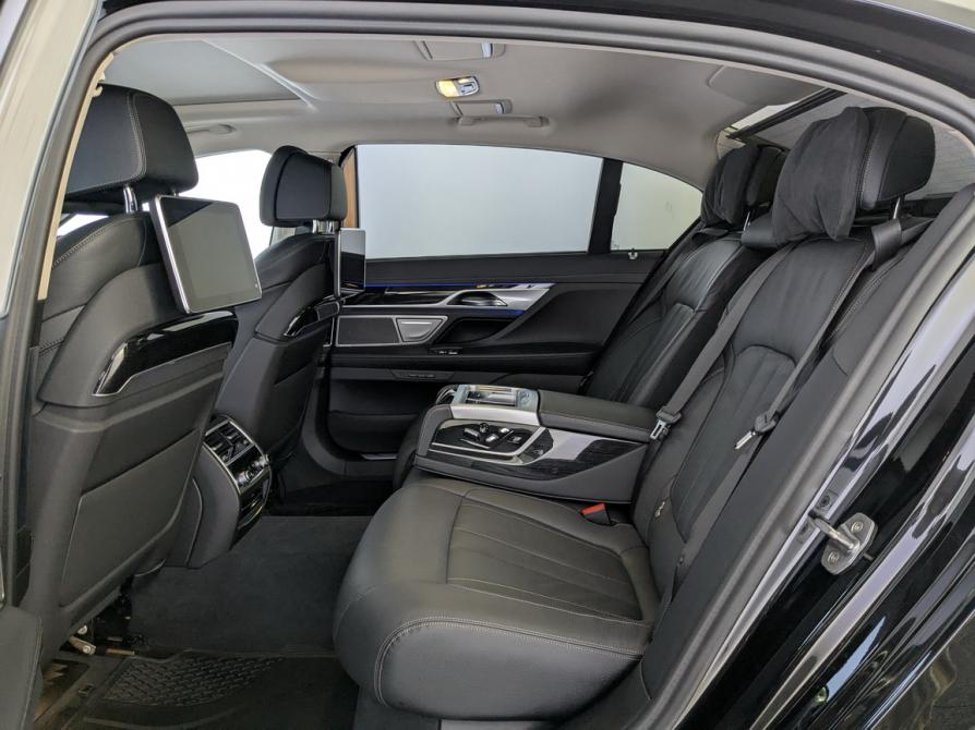 BMW 7 серии VI (G11/G12) Рестайлинг Москва  - изображение 11