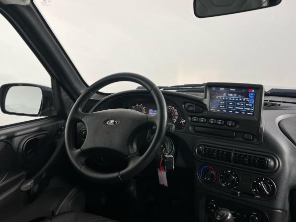 Lada (ВАЗ) Niva Travel I с пробегом 2024 года, цена 1 235 000 рублей, 14674 км, внедорожник, Автокод Объявления