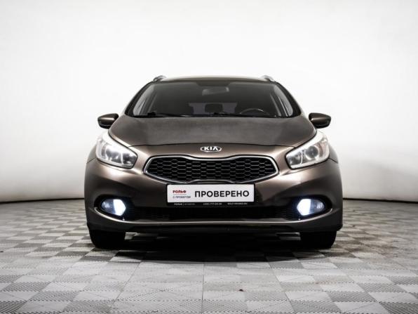 Kia Ceed II с пробегом 2014 года, цена 746 000 рублей, 209568 км, универсал, Автокод Объявления