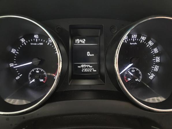 Skoda Yeti I с пробегом 2012 года, цена 696 000 рублей, 230226 км, внедорожник, Автокод Объявления