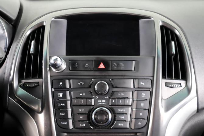 Opel Astra J с пробегом 2011 года, цена 519 000 рублей, 209000 км, хэтчбек, Автокод Объявления