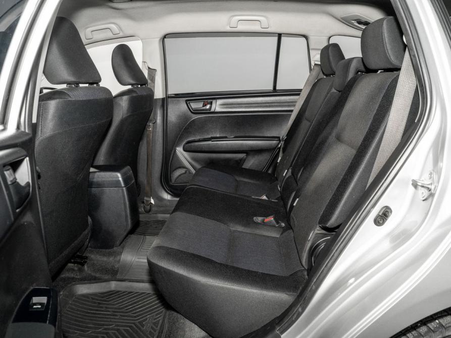 Toyota Corolla XI (E160 E170 E180) Рестайлинг 1 Иркутск  - изображение 7