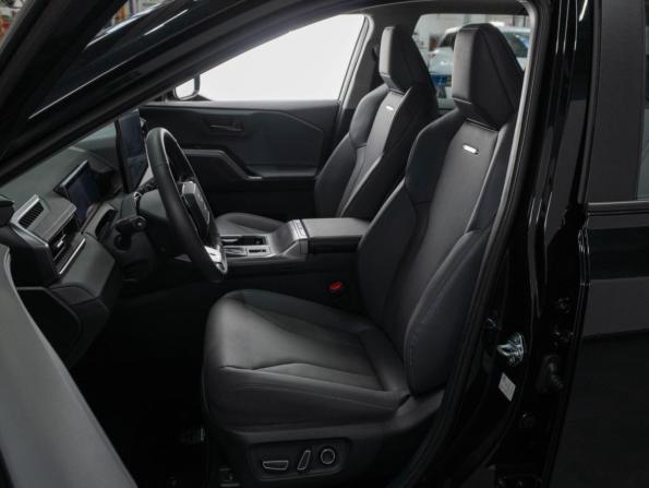 Toyota Wildlander II с пробегом 2026 года, цена 4 739 000 рублей, 19 км, внедорожник, Автокод Объявления
