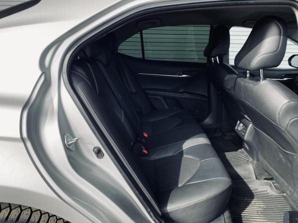 Toyota Camry VIII (XV70) Рестайлинг с пробегом 2021 года, цена 3 215 000 рублей, 77424 км, седан, Автокод Объявления