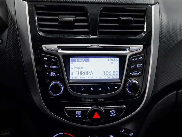 Hyundai Solaris I с пробегом 2012 года, цена 849 000 рублей, 130034 км, седан, Автокод Объявления