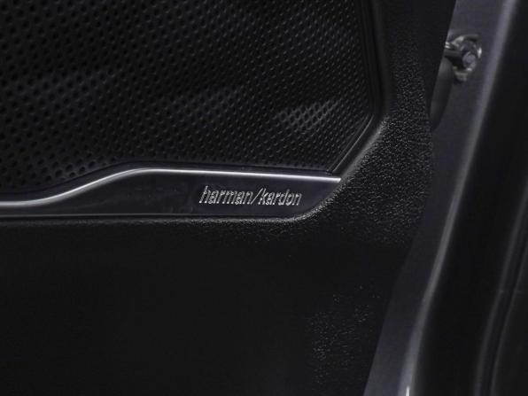 Hyundai Santa Fe IV Рестайлинг с пробегом 2023 года, цена 4 479 000 рублей, 41767 км, внедорожник, Автокод Объявления
