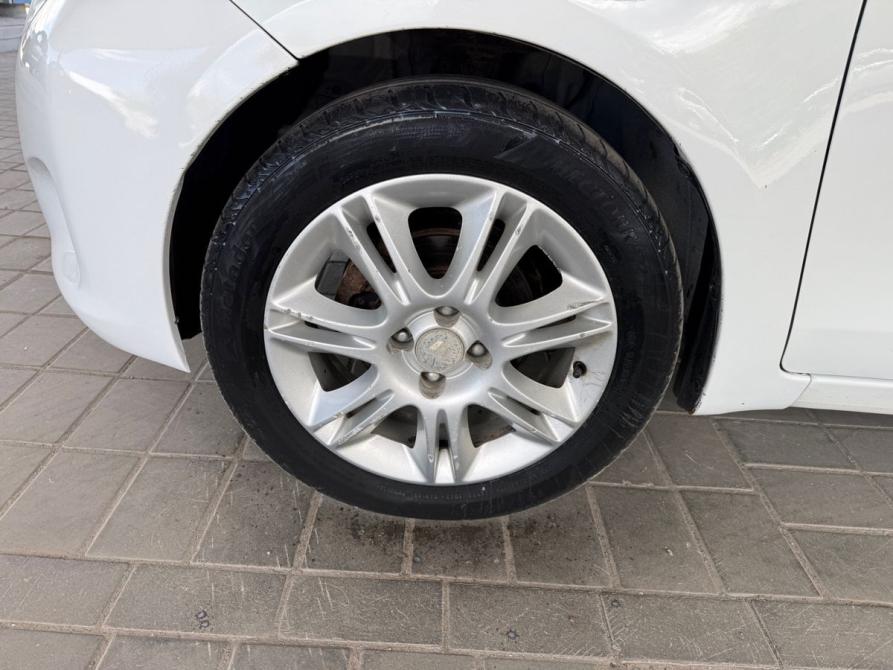 Toyota Yaris II Волгоград  - изображение 22