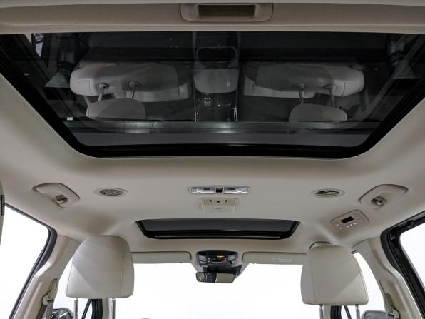 Kia Carnival IV с пробегом 2023 года, цена 4 850 000 рублей, 31601 км, минивэн, Автокод Объявления