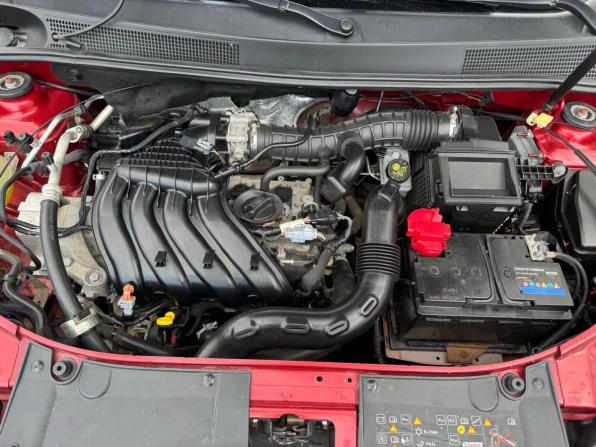 Renault Sandero II Рестайлинг с пробегом 2019 года, цена 1 020 000 рублей, 138201 км, хэтчбек, Автокод Объявления