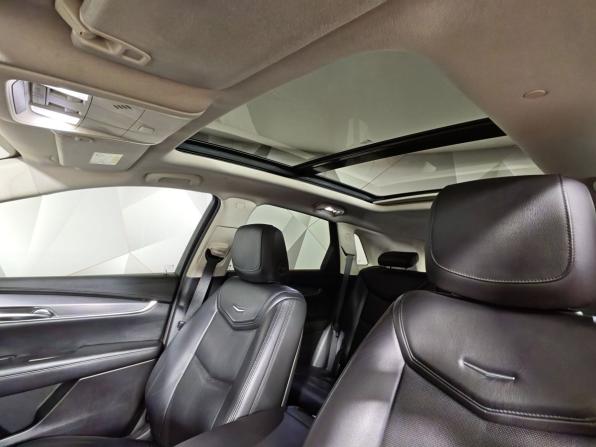 Cadillac XT5 I с пробегом 2016 года, цена 1 493 000 рублей, 240457 км, внедорожник, Автокод Объявления