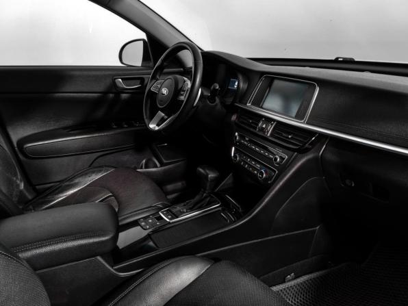 Kia Optima IV Рестайлинг с пробегом 2018 года, цена 1 535 000 рублей, 140000 км, седан, Автокод Объявления