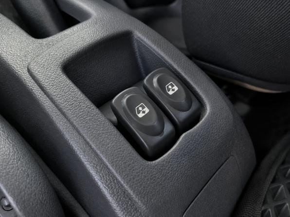Renault Sandero I с пробегом 2013 года, цена 559 000 рублей, 123366 км, хэтчбек, Автокод Объявления