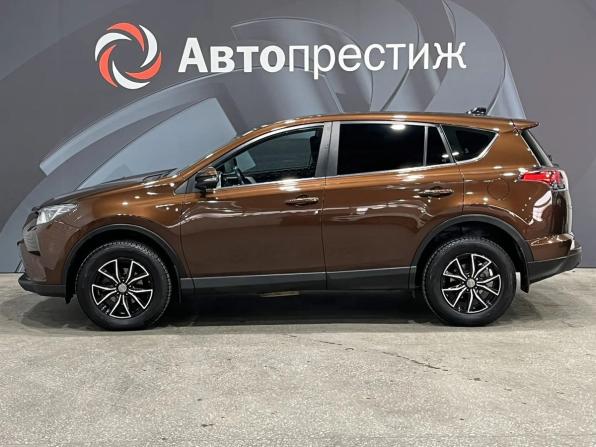Toyota RAV4 IV (XA40) Рестайлинг с пробегом 2017 года, цена 2 280 000 рублей, 181290 км, внедорожник, Автокод Объявления