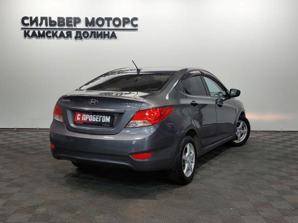Hyundai Solaris I с пробегом 2012 года, цена 540 000 рублей, 289000 км, седан, Автокод Объявления