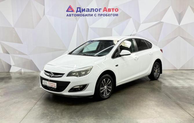 Opel Astra J Рестайлинг с пробегом 2012 года, цена 580 000 рублей, 230236 км, седан, Автокод Объявления