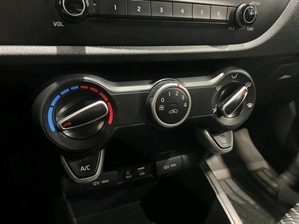 Kia Rio IV с пробегом 2019 года, цена 1 280 000 рублей, 119000 км, седан, Автокод Объявления