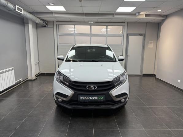 Lada (ВАЗ) XRAY I с пробегом 2017 года, цена 750 000 рублей, 135224 км, хэтчбек, Автокод Объявления