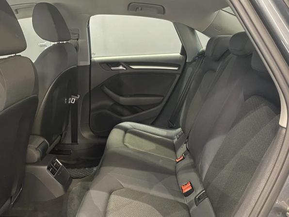 Audi A3 III (8V) Рестайлинг с пробегом 2018 года, цена 1 959 000 рублей, 92416 км, седан, Автокод Объявления