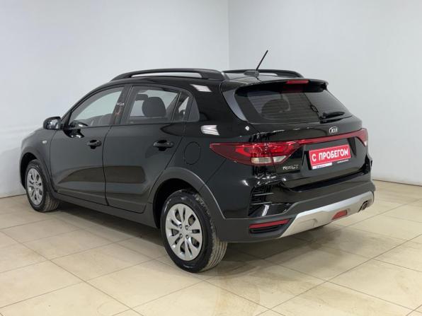 Kia Rio IV Рестайлинг с пробегом 2021 года, цена 1 650 000 рублей, 76692 км, хэтчбек, Автокод Объявления