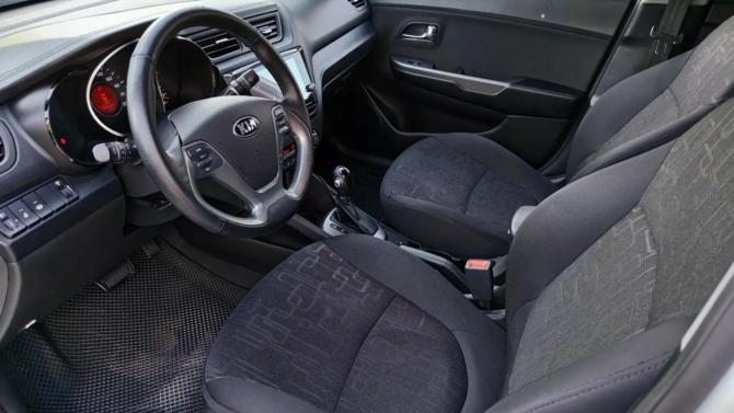 Kia Rio III Рестайлинг с пробегом 2016 года, цена 1 099 900 рублей, 132563 км, седан, Автокод Объявления